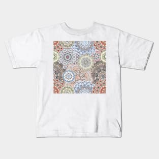 Seamless pattern with floral mandala Kids T-Shirt